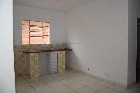 Casa para alugar com 80m², 3 quartos e sem vagaCozinha