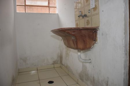 Casa para alugar com 80m², 3 quartos e sem vagaLavanderia