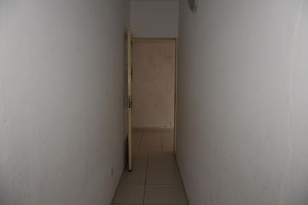 Casa para alugar com 80m², 3 quartos e sem vagaCorredor