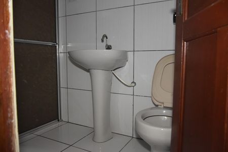 Casa para alugar com 80m², 3 quartos e sem vagaBanheiro