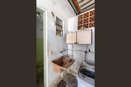 Casa à venda com 294m², 2 quartos e 1 vagaÁrea de Serviço