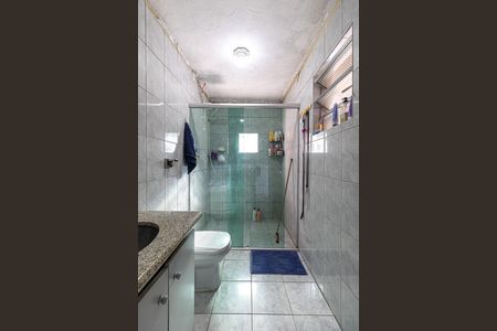 Casa à venda com 294m², 2 quartos e 1 vagaBanheiro