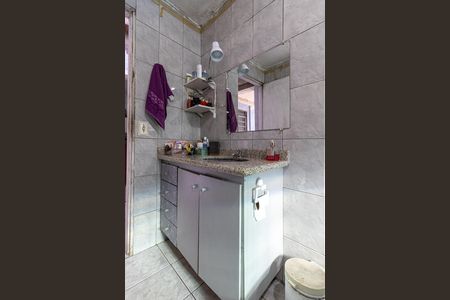 Casa à venda com 294m², 2 quartos e 1 vagaBanheiro