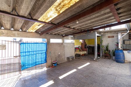 Casa à venda com 294m², 2 quartos e 1 vagaGaragem