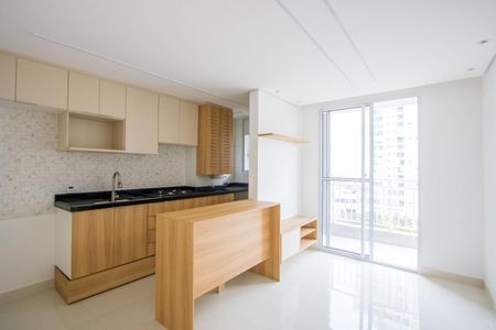 Sala de apartamento para alugar com 2 quartos, 41m² em Jardim, Santo André