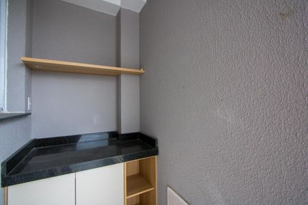 Varanda da sala de apartamento para alugar com 2 quartos, 41m² em Jardim, Santo André