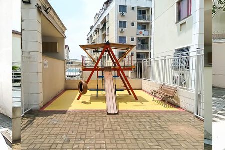 Apartamento à venda com 57m², 2 quartos e 1 vaga Apartamento à venda com 57m², 2 quartos e 1 vagaÁrea comum - Playground