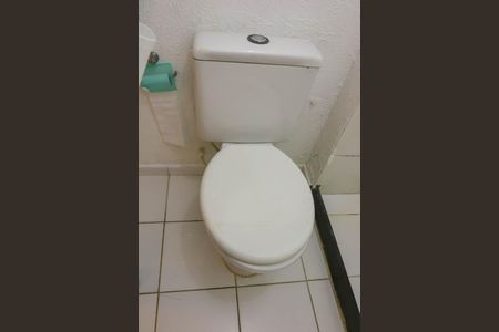Apartamento à venda com 57m², 2 quartos e 1 vaga Apartamento à venda com 57m², 2 quartos e 1 vagaBanheiro
