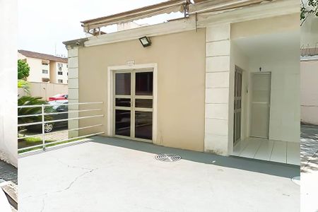 Apartamento à venda com 57m², 2 quartos e 1 vaga Apartamento à venda com 57m², 2 quartos e 1 vagaÁrea comum - Salão de festas