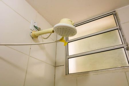 Apartamento à venda com 57m², 2 quartos e 1 vaga Apartamento à venda com 57m², 2 quartos e 1 vagaBanheiro