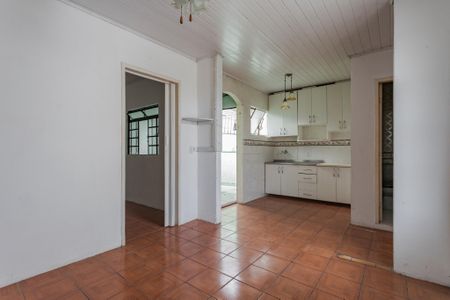 Sala de casa à venda com 4 quartos, 129m² em Jardim Dona Leopoldina, Porto Alegre