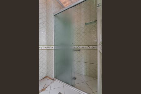 Casa à venda com 129m², 4 quartos e 1 vagaBanheiro
