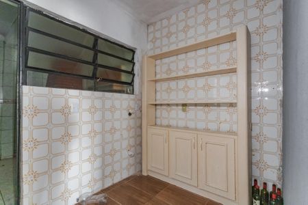 Casa à venda com 129m², 4 quartos e 1 vagaQuintal
