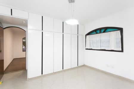 Casa à venda com 120m², 3 quartos e 3 vagas Casa à venda com 120m², 3 quartos e 3 vagasCozinha