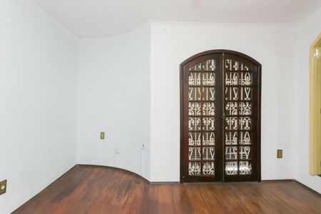 Casa à venda com 120m², 3 quartos e 3 vagas Casa à venda com 120m², 3 quartos e 3 vagasSuíte