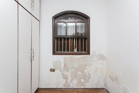 Casa à venda com 120m², 3 quartos e 3 vagas Casa à venda com 120m², 3 quartos e 3 vagasQuarto 2