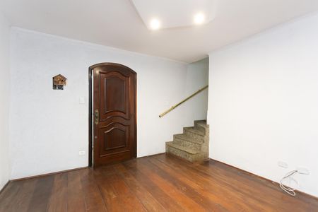 Casa à venda com 120m², 3 quartos e 3 vagas Casa à venda com 120m², 3 quartos e 3 vagasSala
