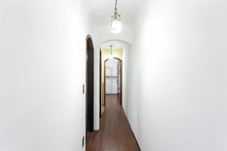 Casa à venda com 120m², 3 quartos e 3 vagas Casa à venda com 120m², 3 quartos e 3 vagasCorredor