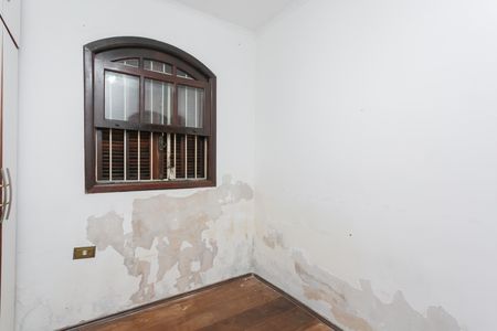 Casa à venda com 120m², 3 quartos e 3 vagas Casa à venda com 120m², 3 quartos e 3 vagasQuarto 2