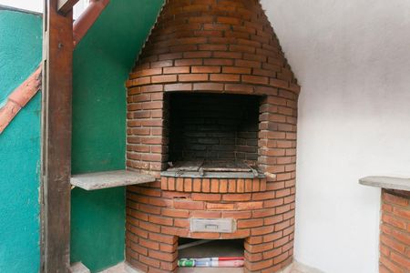 Casa à venda com 120m², 3 quartos e 3 vagas Casa à venda com 120m², 3 quartos e 3 vagasÁrea comum - Churrasqueira