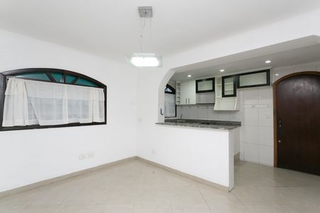 Casa à venda com 120m², 3 quartos e 3 vagas Casa à venda com 120m², 3 quartos e 3 vagasCozinha