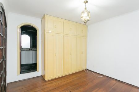 Casa à venda com 120m², 3 quartos e 3 vagas Casa à venda com 120m², 3 quartos e 3 vagasSuíte