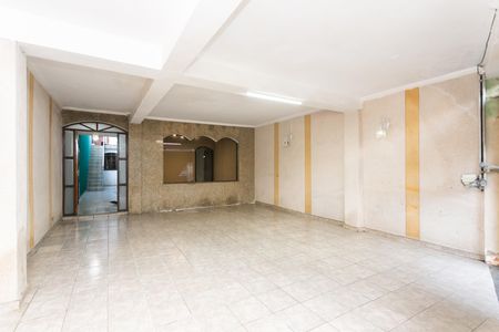 Casa à venda com 120m², 3 quartos e 3 vagas Casa à venda com 120m², 3 quartos e 3 vagasGaragem