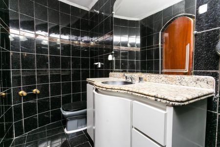 Casa à venda com 120m², 3 quartos e 3 vagas Casa à venda com 120m², 3 quartos e 3 vagasBanheiro da Suíte