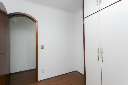 Casa à venda com 120m², 3 quartos e 3 vagas Casa à venda com 120m², 3 quartos e 3 vagasQuarto 2