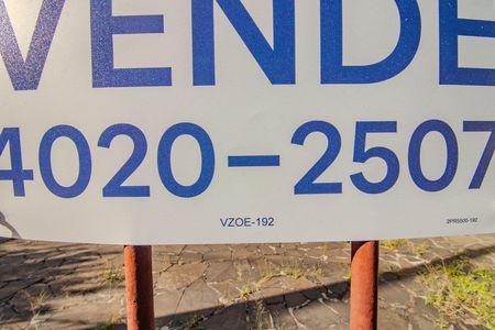 Casa à venda com 95m², 2 quartos e 2 vagas Casa à venda com 95m², 2 quartos e 2 vagasPlaquinha