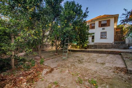 Casa à venda com 95m², 2 quartos e 2 vagas Casa à venda com 95m², 2 quartos e 2 vagasPátio