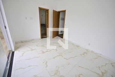 Casa à venda com 87m², 3 quartos e 2 vagasQuarto