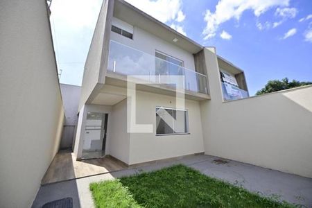 Casa à venda com 87m², 3 quartos e 2 vagasÁrea externa