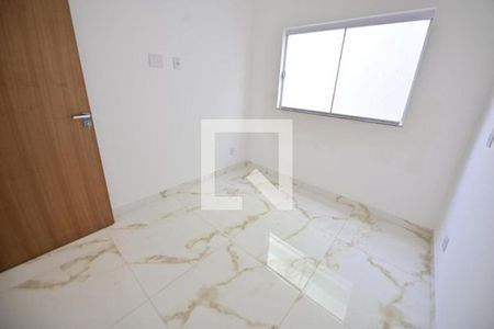 Casa à venda com 87m², 3 quartos e 2 vagasQuarto