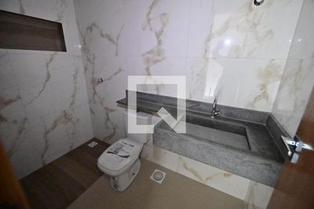 Casa à venda com 87m², 3 quartos e 2 vagasBanheiro 