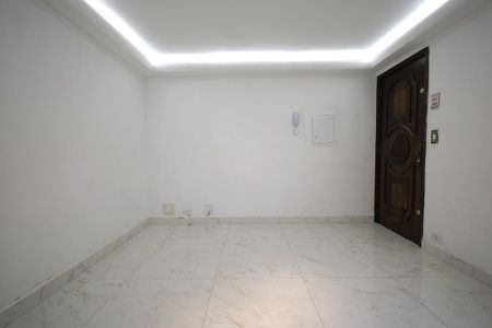 Apartamento para alugar com 57m², 2 quartos e 1 vaga Apartamento para alugar com 57m², 2 quartos e 1 vagaSala