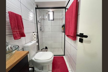 Apartamento à venda com 74m², 3 quartos e 2 vagasBanheiro do Quarto 2