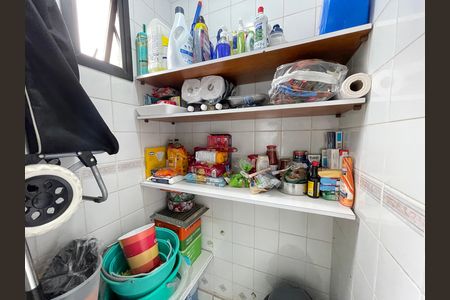 Apartamento à venda com 74m², 3 quartos e 2 vagasDespensa