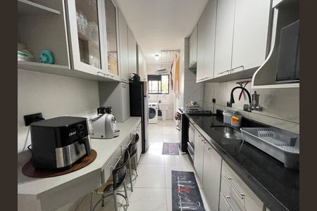 Apartamento à venda com 74m², 3 quartos e 2 vagasCozinha