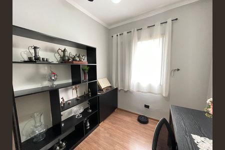 Apartamento à venda com 74m², 3 quartos e 2 vagasQuarto 3