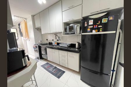 Apartamento à venda com 74m², 3 quartos e 2 vagasCozinha