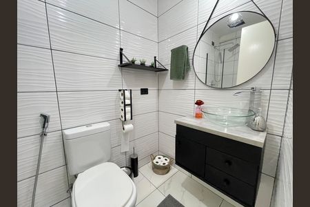 Apartamento à venda com 74m², 3 quartos e 2 vagasBanheiro Social