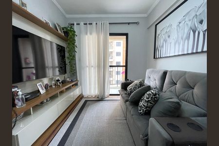 Sala de apartamento à venda com 3 quartos, 74m² em Vila Indiana, São Paulo