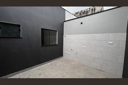 Area de Serviço de casa à venda com 2 quartos, 74m² em Vila Curuçá, Santo André