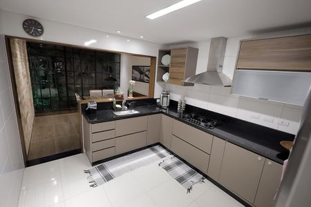 Casa à venda com 160m², 3 quartos e 2 vagas Casa à venda com 160m², 3 quartos e 2 vagasCozinha