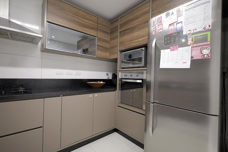 Casa à venda com 160m², 3 quartos e 2 vagas Casa à venda com 160m², 3 quartos e 2 vagasCozinha