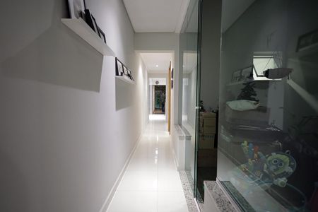 Casa à venda com 160m², 3 quartos e 2 vagas Casa à venda com 160m², 3 quartos e 2 vagasCorretor