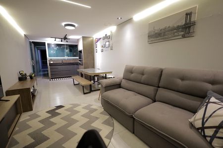 Casa à venda com 160m², 3 quartos e 2 vagas Casa à venda com 160m², 3 quartos e 2 vagasSala Cobertura