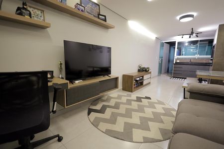 Casa à venda com 160m², 3 quartos e 2 vagas Casa à venda com 160m², 3 quartos e 2 vagasSala Cobertura