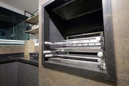 Casa à venda com 160m², 3 quartos e 2 vagas Casa à venda com 160m², 3 quartos e 2 vagasChurrasqueira